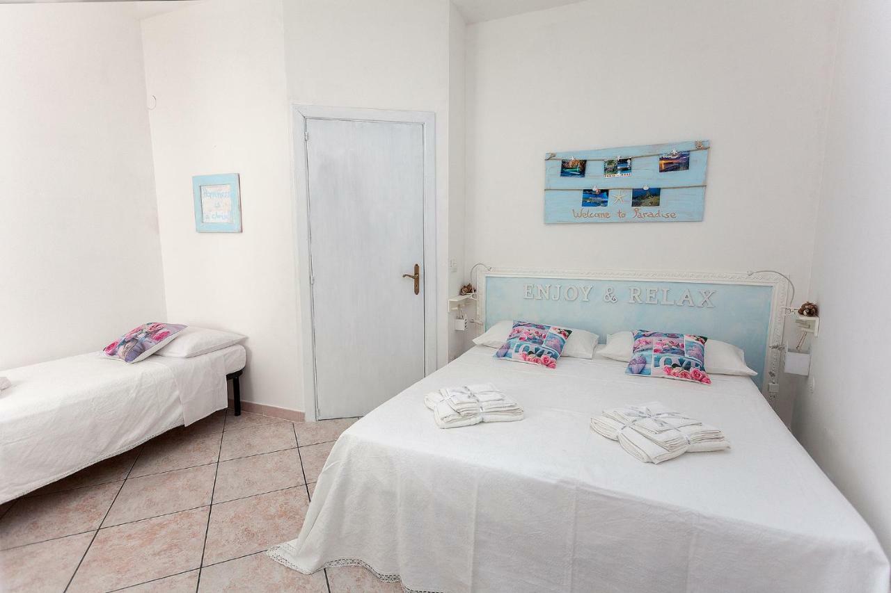 Lulu Marin Casa Vacanze Прая-а-Маре Экстерьер фото